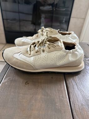 P448 Kelli Sneakers Size 40 White Beige Suede Leather Italian Low Top Sneakers